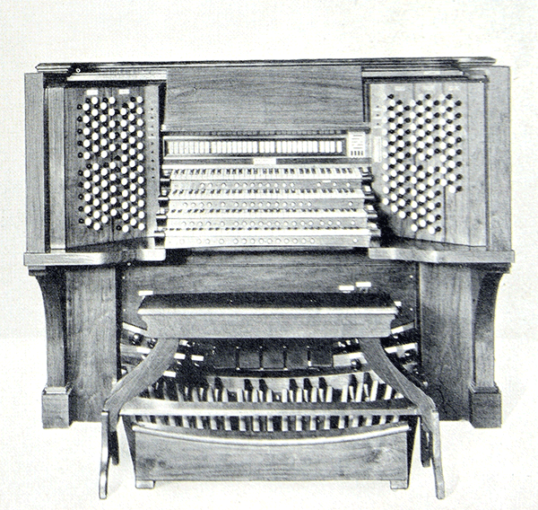 1933-Kimbal-organ-console